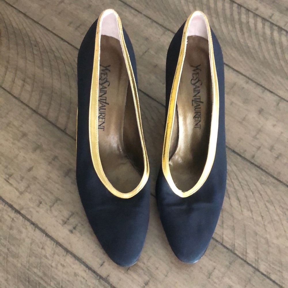Yves Saint Laurent black fabric heels with gold trim VTG 7M pumps READ
